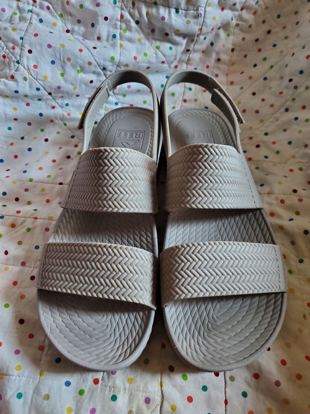 Reef Water Vista Sandal  Size 9.
